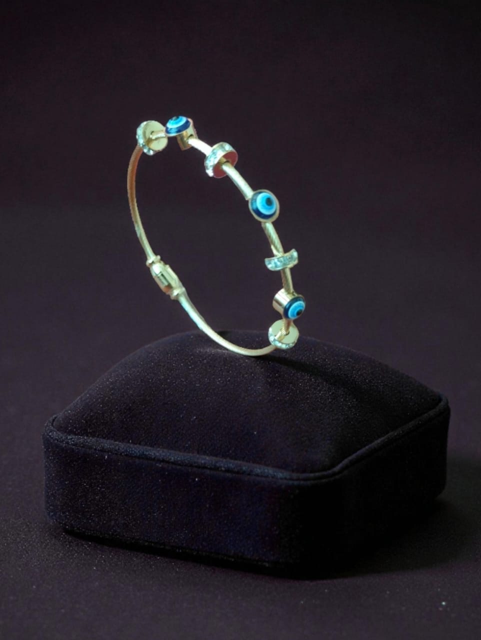 Evil Eye Bangle| Anti-Tarnish Magnetic Clasp Bracelet