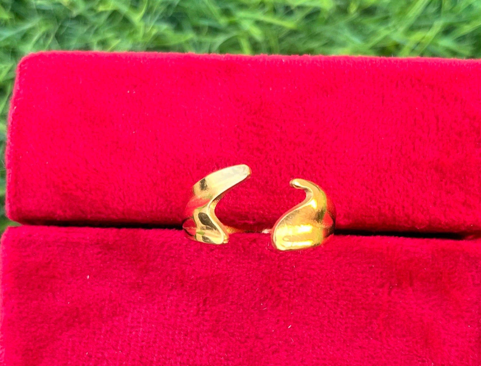 Stainless Steel Open Palm Golden Fish Tail Ring, Adjustable