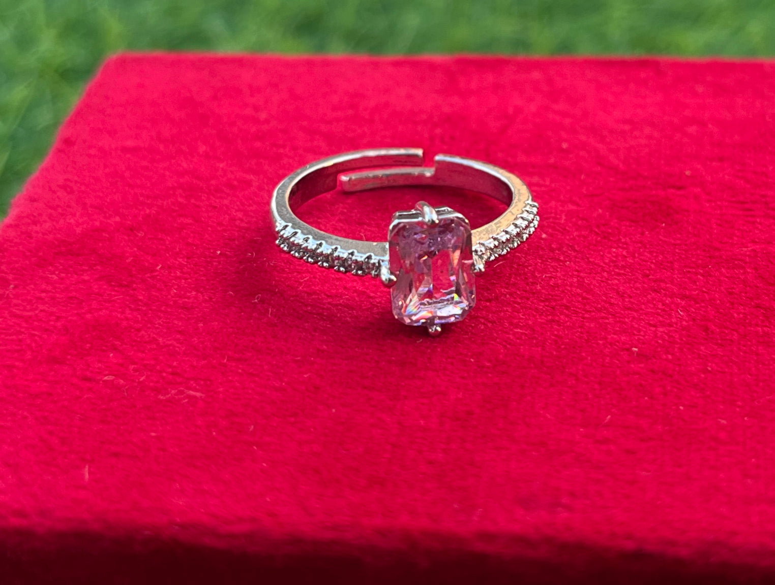 Cussion Cut Pink Sapphire Ring